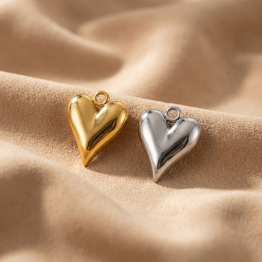 Hart charm