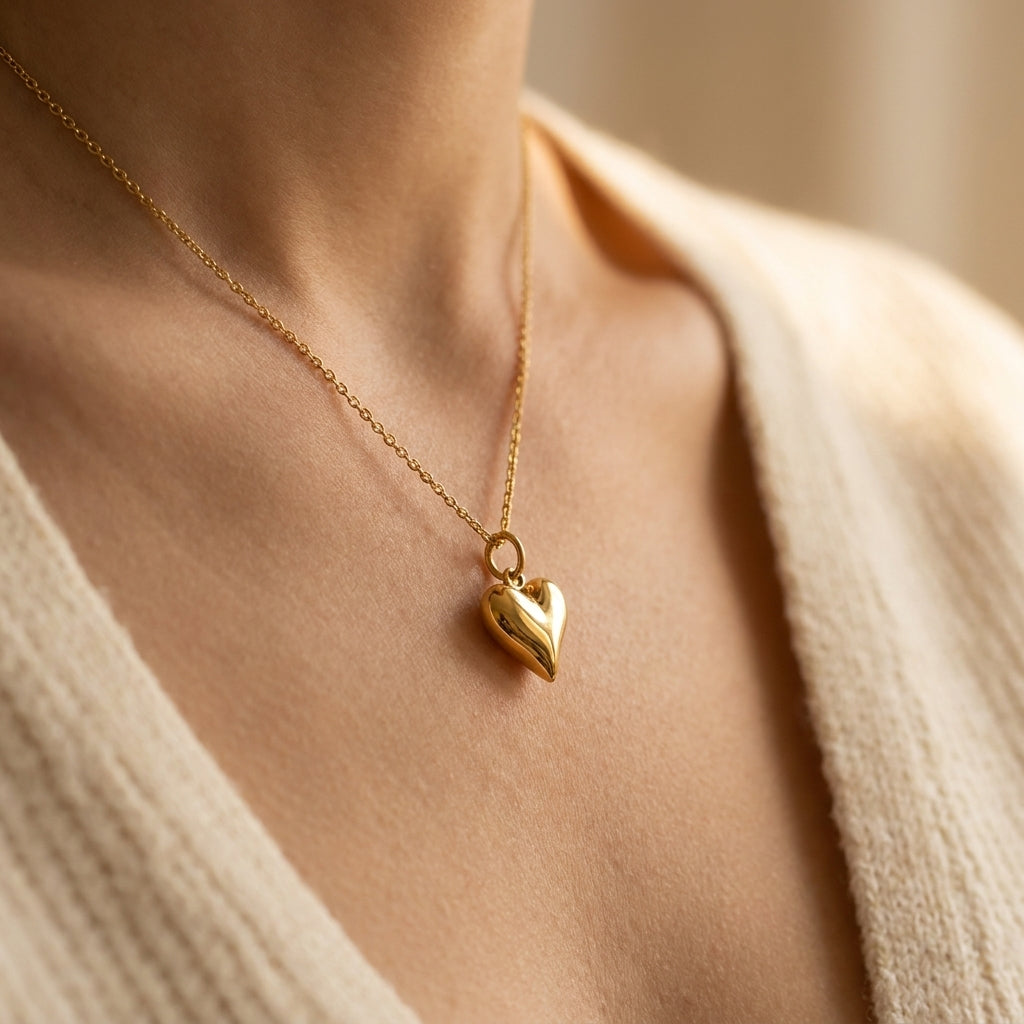 Hart charm