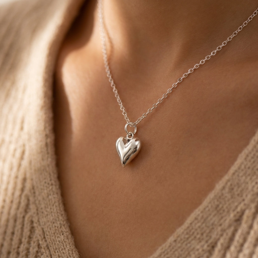 Hart charm