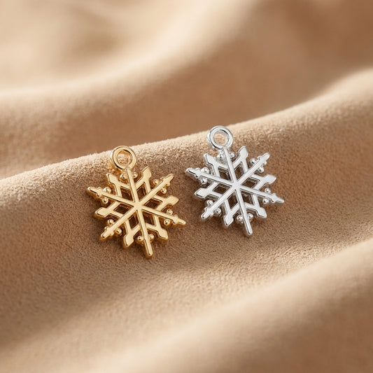 Snowflake charm