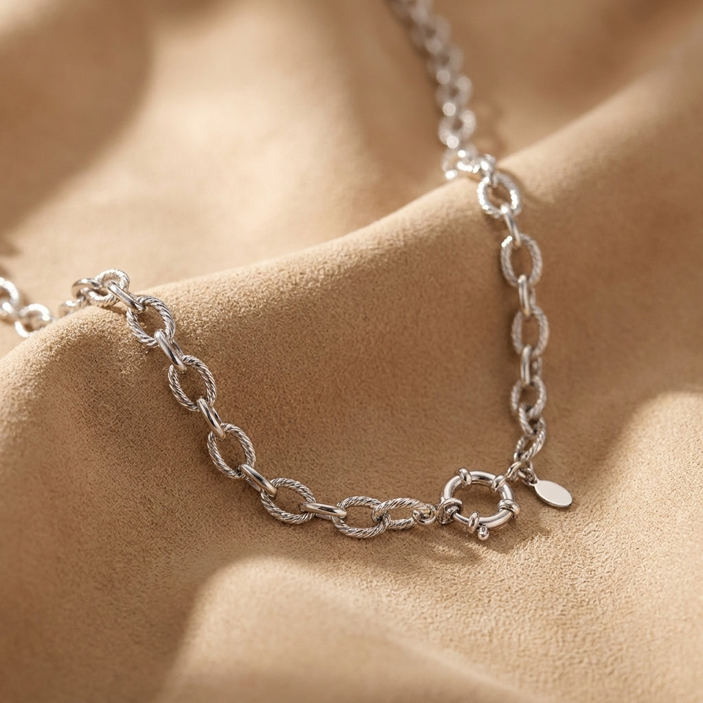 Round link chain met boeisluiting
