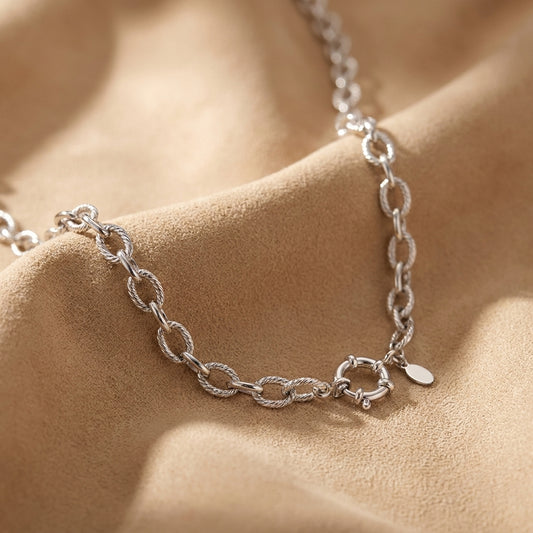 Round link chain met boeisluiting